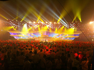 北京中視巨星舞臺燈光音響,央視合作伙伴_設備租售_演藝吧_中華演出網(wǎng)